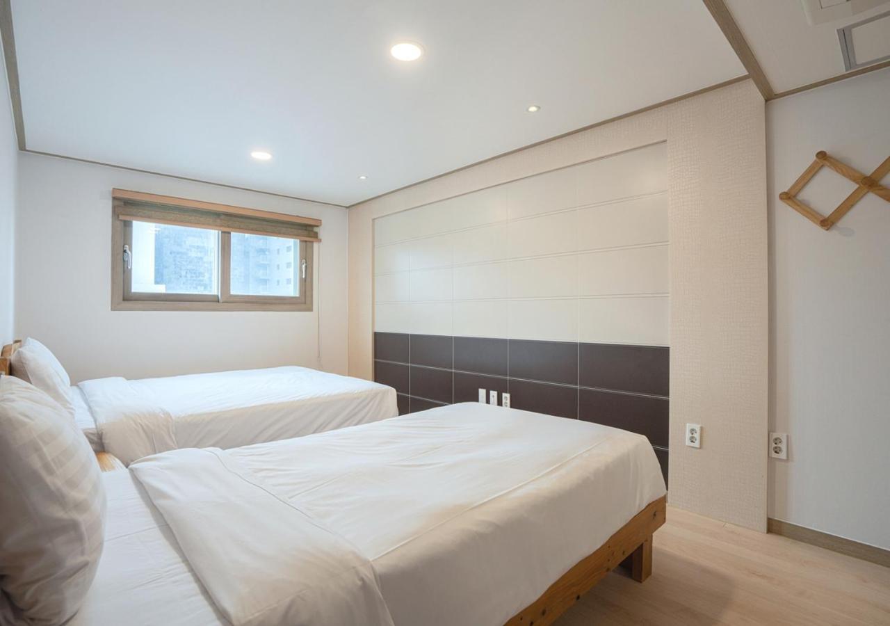 J2 Family Hotel Jeju Exterior foto