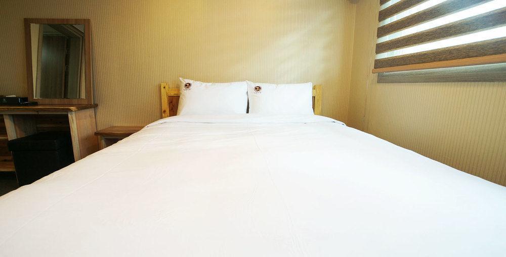 J2 Family Hotel Jeju Exterior foto